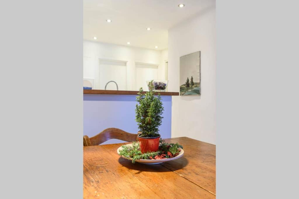 Delicious Apartment Rome Exterior photo